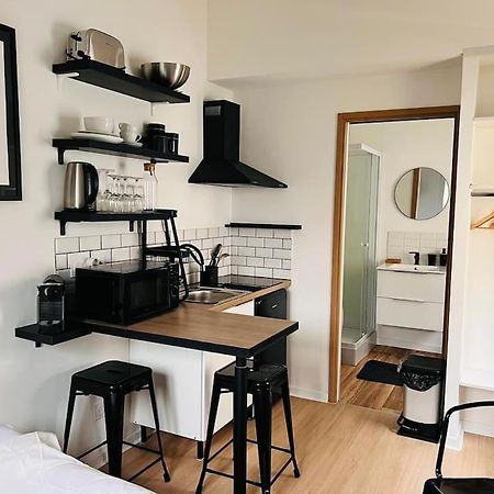 Apartament La Petite Grange - 5 Mn Gare Sncf - Wifi & Netflix Niort Zewnętrze zdjęcie